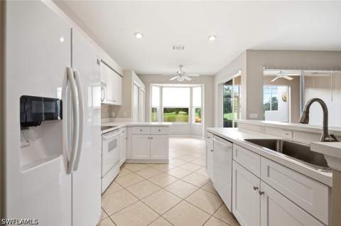 1672 Morning Sun Ln D22, Naples FL - photo 15 of 46