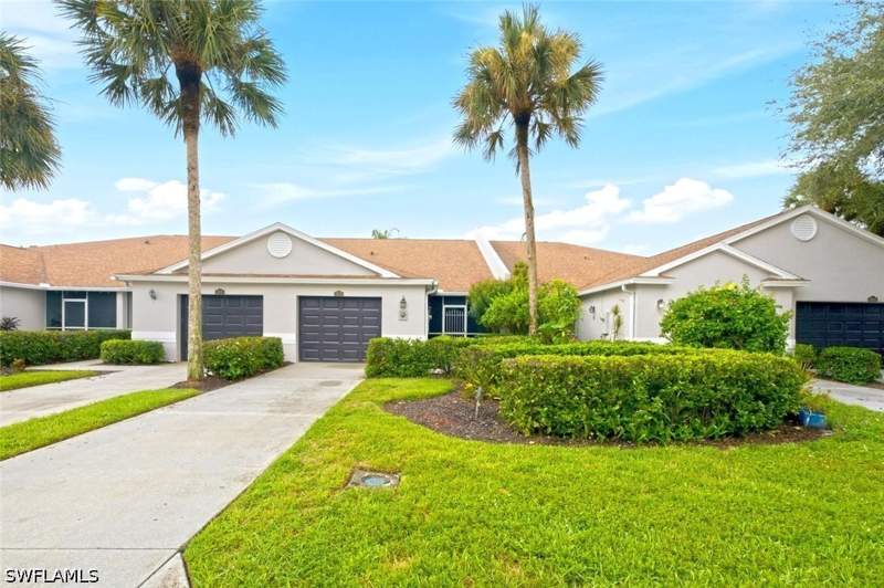 2 bedroom Attached at 1672 Morning Sun Ln D22, Heritage Greens, Naples — photo 2