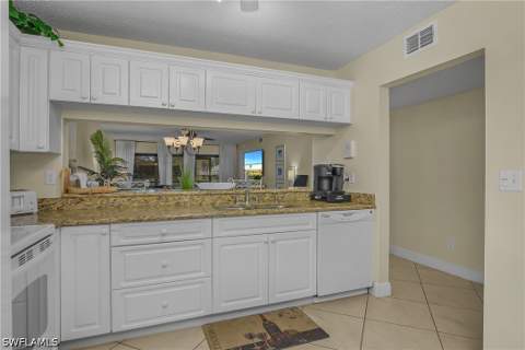 5708 Deauville Cir J102, Naples FL - photo 11 of 26
