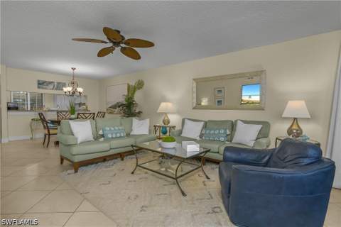 5708 Deauville Cir J102, Naples FL - photo 15 of 26