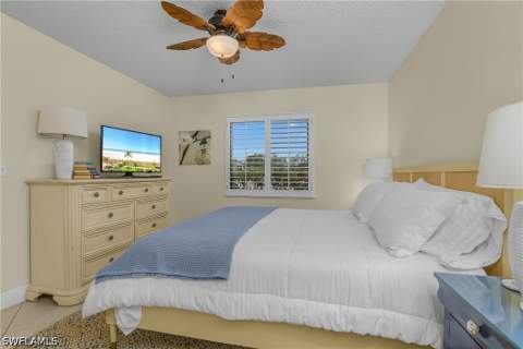 5708 Deauville Cir J102, Naples FL - photo 18 of 26