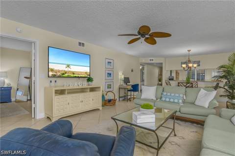 5708 Deauville Cir J102, Naples FL - photo 6 of 26