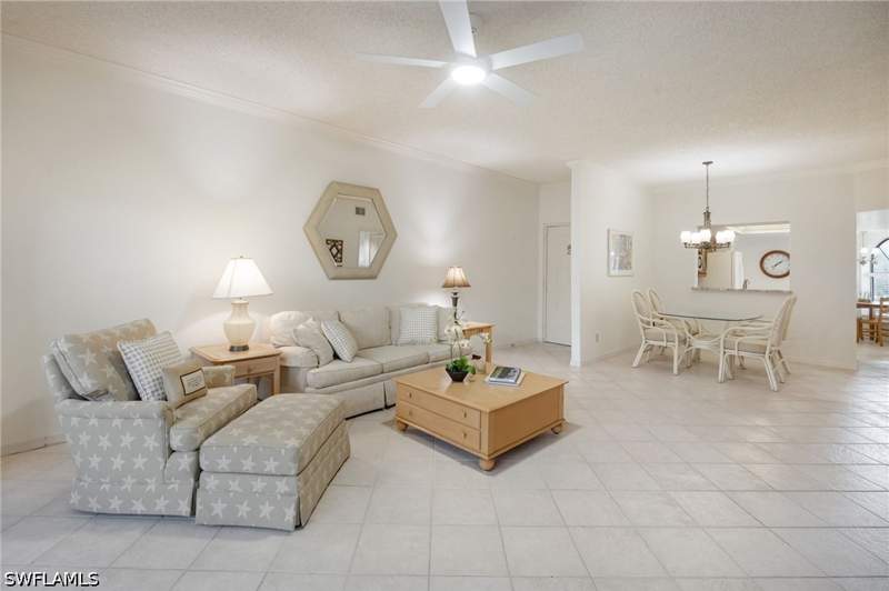 2 bedroom Condominium at 583 Serendipity Dr 583, Serendipity, Naples — photo 3