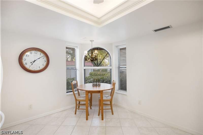 2 bedroom Condominium at 583 Serendipity Dr 583, Serendipity, Naples — photo 5