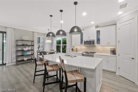 11720 Canal Grande Dr, Fort Myers FL - photo 8 of 45