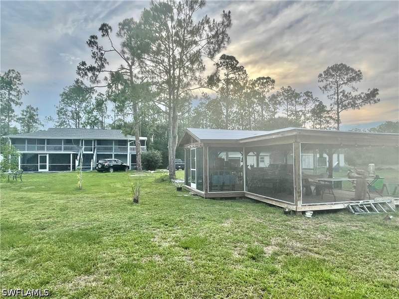 4 bedroom SingleFamilyResidence at 985 Honeybee Dr, Golden Gate Estates, Naples — photo 3