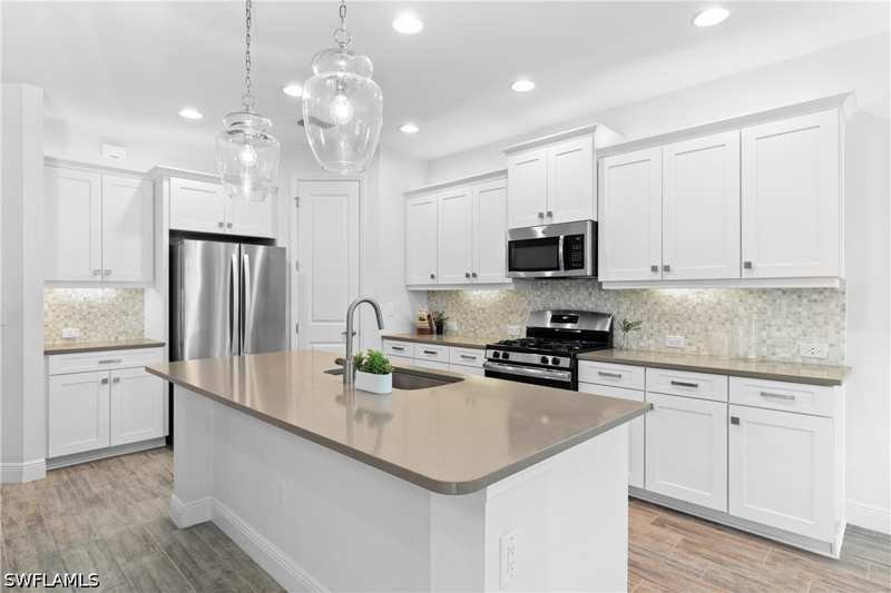 3 bedroom SingleFamilyResidence at 19763 Coconut Harbor Cir, Coconut Cove, Fort Myers — photo 1