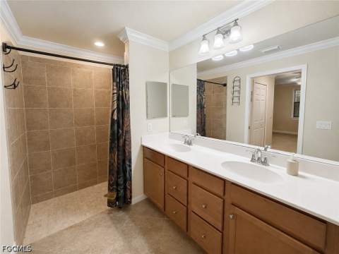 13730 Julias Way 713, Fort Myers FL - photo 15 of 33