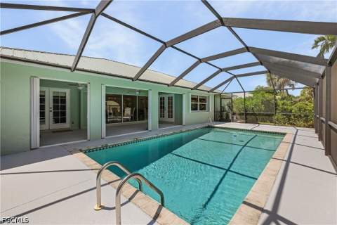 7660 Grande Pine Rd, Bokeelia FL - photo 9 of 40