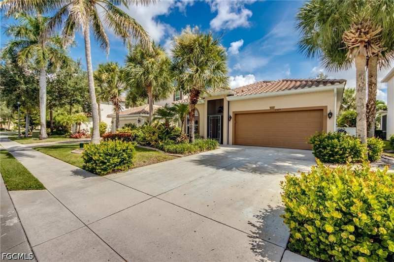 3 bedroom SingleFamilyResidence at 2569 Keystone Lake Dr, Coral Lakes, Cape Coral — photo 1