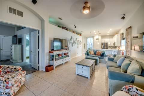 2569 Keystone Lake Dr, Cape Coral FL - photo 11 of 39