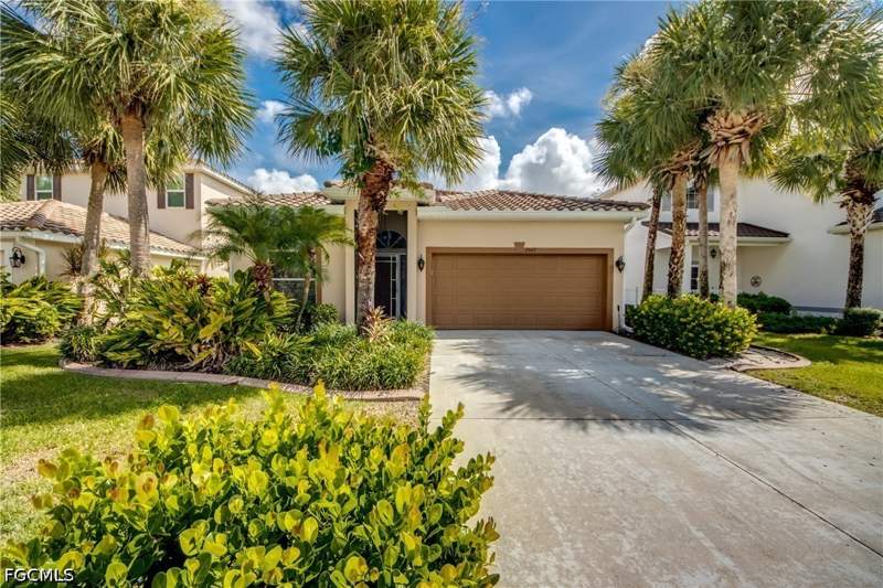 3 bedroom SingleFamilyResidence at 2569 Keystone Lake Dr, Coral Lakes, Cape Coral — photo 2