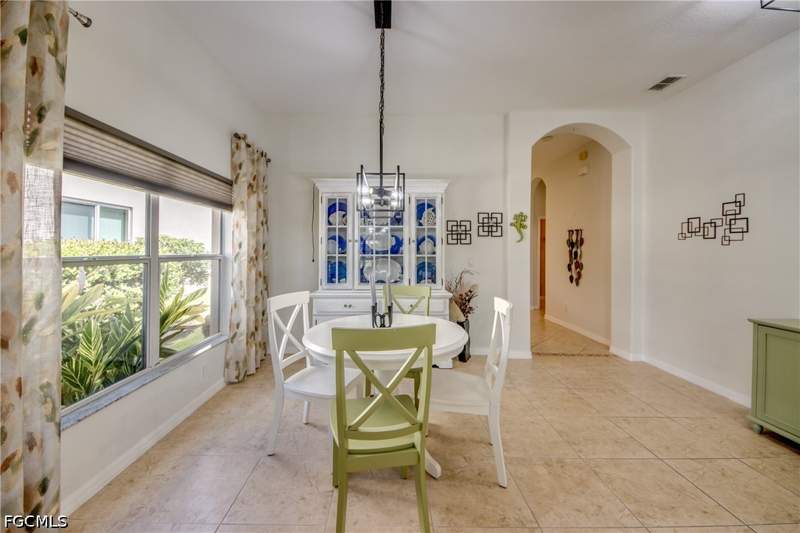 3 bedroom SingleFamilyResidence at 2569 Keystone Lake Dr, Coral Lakes, Cape Coral — photo 4
