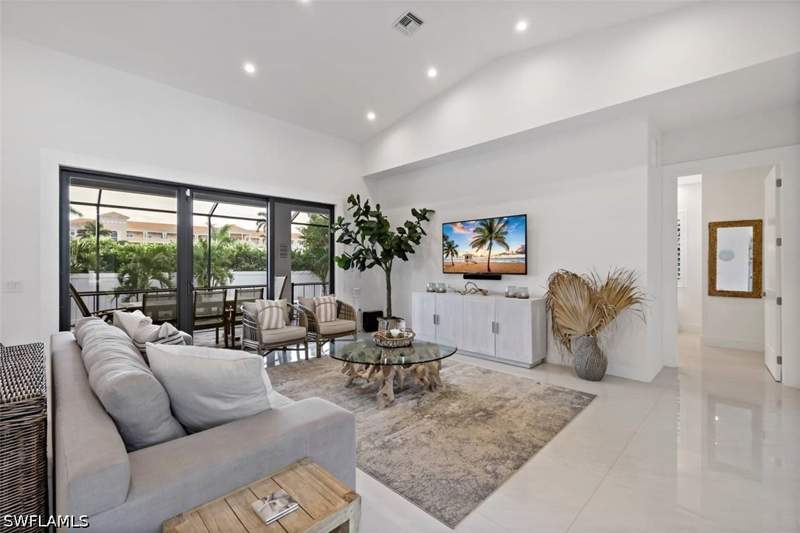 3 bedroom SingleFamilyResidence at 1889 N Bahama Ave, Marco Island, Marco Island — photo 4