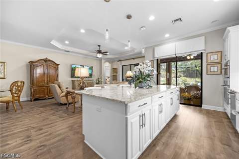 8558 Maggiore Ct, Naples FL - photo 11 of 50