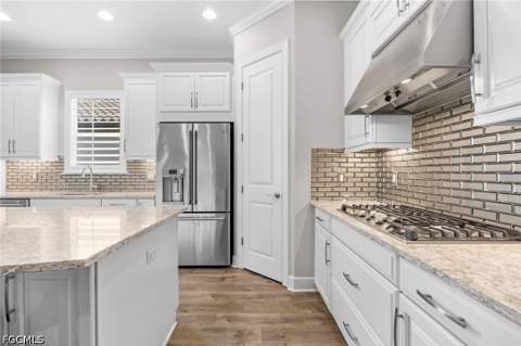 8558 Maggiore Ct, Naples FL - photo 12 of 50