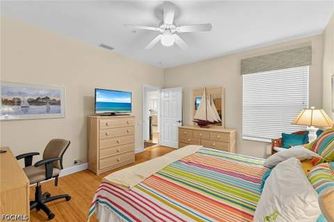 9121 Southmont Cv 302, Fort Myers FL - photo 15 of 40