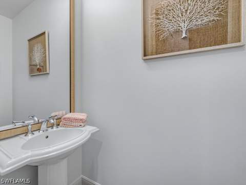 1422 Borghese Ln 101, Naples FL - photo 24 of 37