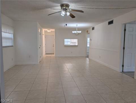 7050 Nantucket Cir 4, North Fort Myers FL - photo 9 of 35