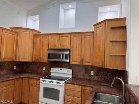 2712 25th St W, Lehigh Acres FL - photo 14 of 39