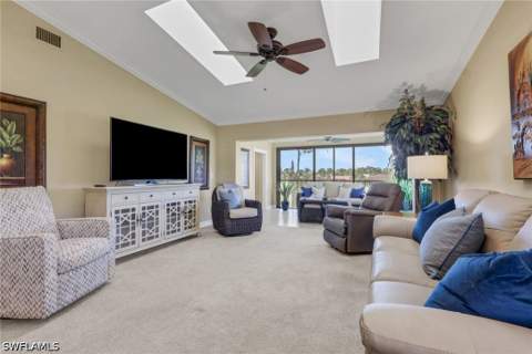 5270 Fox Hollow Dr 607, Naples FL - photo 17 of 48