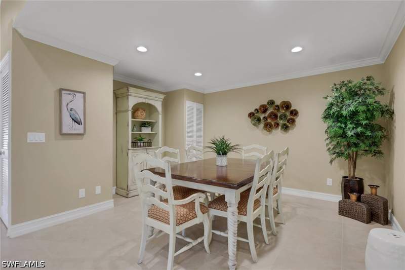 2 bedroom Condominium at 5270 Fox Hollow Dr 607, Fox Hollow, Naples — photo 4