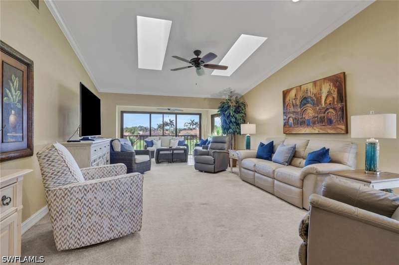 2 bedroom Condominium at 5270 Fox Hollow Dr 607, Fox Hollow, Naples — photo 5