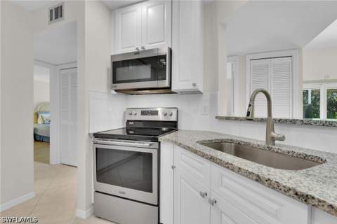 1542 Trafalgar Ln A, Naples FL - photo 8 of 28