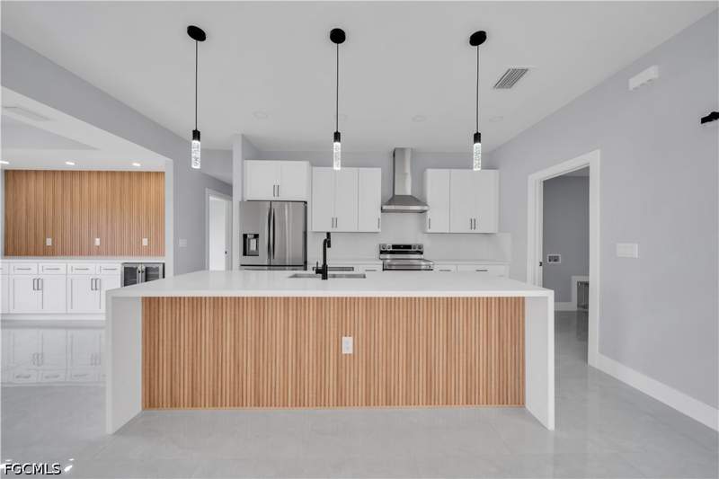3 bedroom SingleFamilyResidence at 3308 10th St SW, Lehigh Acres, Lehigh Acres — photo 4