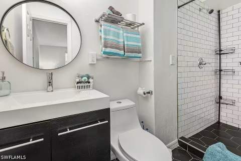 1303 Delmar Ln, Naples FL - photo 12 of 17
