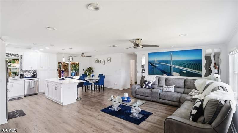 3 bedroom SingleFamilyResidence at 208 Daleview Ave, Lehigh Acres, Lehigh Acres — photo 3