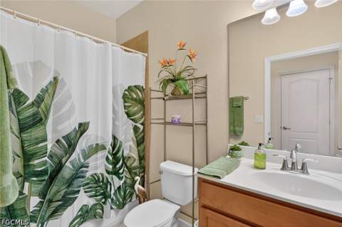 3535 Dandolo Cir, Cape Coral FL - photo 14 of 52