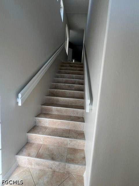 2 bedroom Condominium at 10116 Colonial Country Club Blvd 305, Garden Lakes, Fort Myers — photo 3