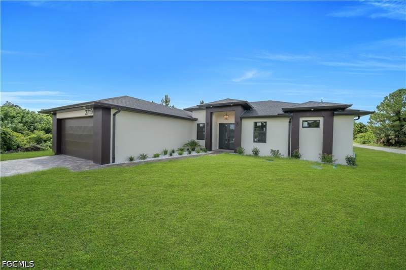 4 bedroom SingleFamilyResidence at 2719 33rd St W, Lehigh Acres, Lehigh Acres — photo 2