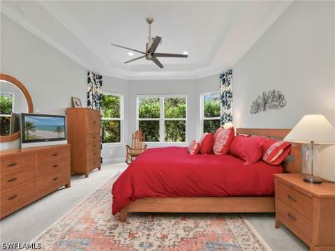 8477 Sevilla Ct, Naples FL - photo 21 of 48