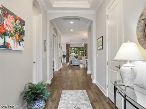 8477 Sevilla Ct, Naples FL - photo 7 of 48