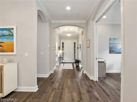 8477 Sevilla Ct, Naples FL - photo 8 of 48