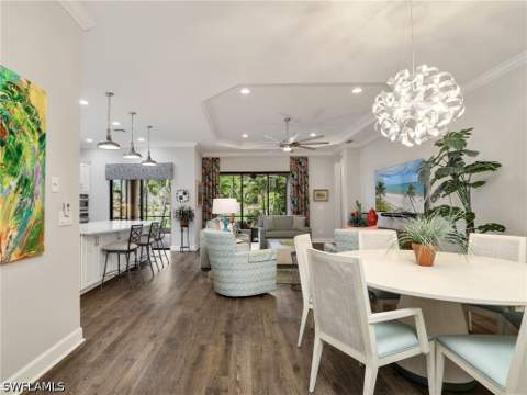 8477 Sevilla Ct, Naples FL - photo 9 of 48