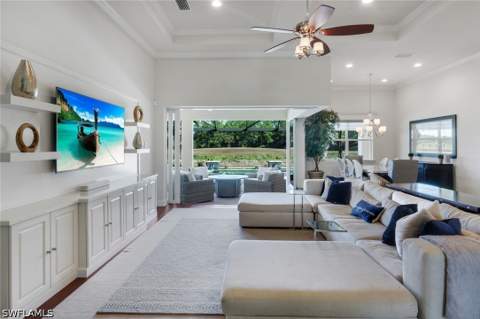 9238 Ores Cir, Naples FL - photo 8 of 50