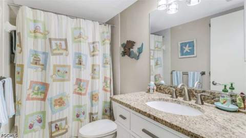 543 Seaview Ct J1, Marco Island FL - photo 23 of 33