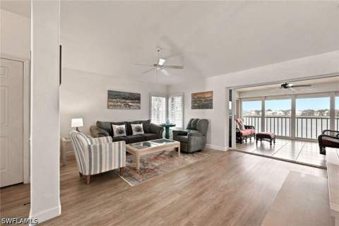 13958 Southampton Dr 4303, Bonita Springs FL - photo 11 of 35