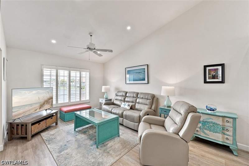 2 bedroom Condominium at 13958 Southampton Dr 4303, Worthington, Bonita Springs — photo 2