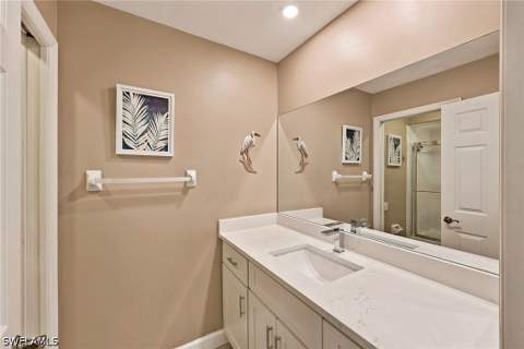 13958 Southampton Dr 4303, Bonita Springs FL - photo 22 of 35