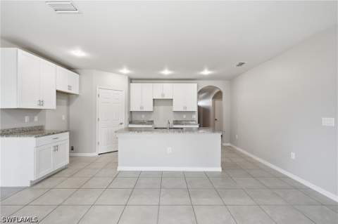 27580 Los Amigos Ln, Bonita Springs FL - photo 6 of 36