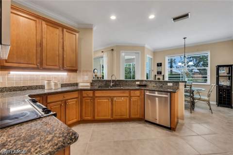 3657 Recreation Ln, Naples FL - photo 7 of 37