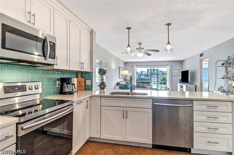 2 bedroom Condominium at 1001 Foxfire Ln 109, Foxmoor, Naples — photo 1