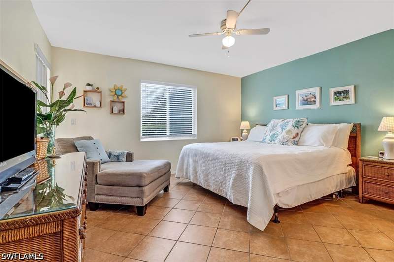 2 bedroom Condominium at 1001 Foxfire Ln 109, Foxmoor, Naples — photo 2