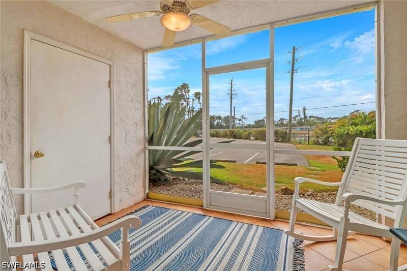 2 bedroom Condominium at 1001 Foxfire Ln 109, Foxmoor, Naples — photo 4