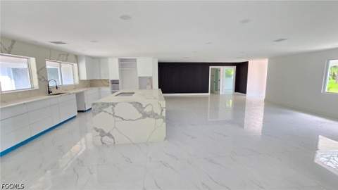 3689 Liberty Sq, Fort Myers FL - photo 10 of 27