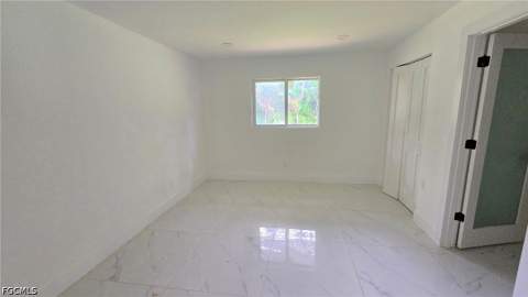 3689 Liberty Sq, Fort Myers FL - photo 14 of 27